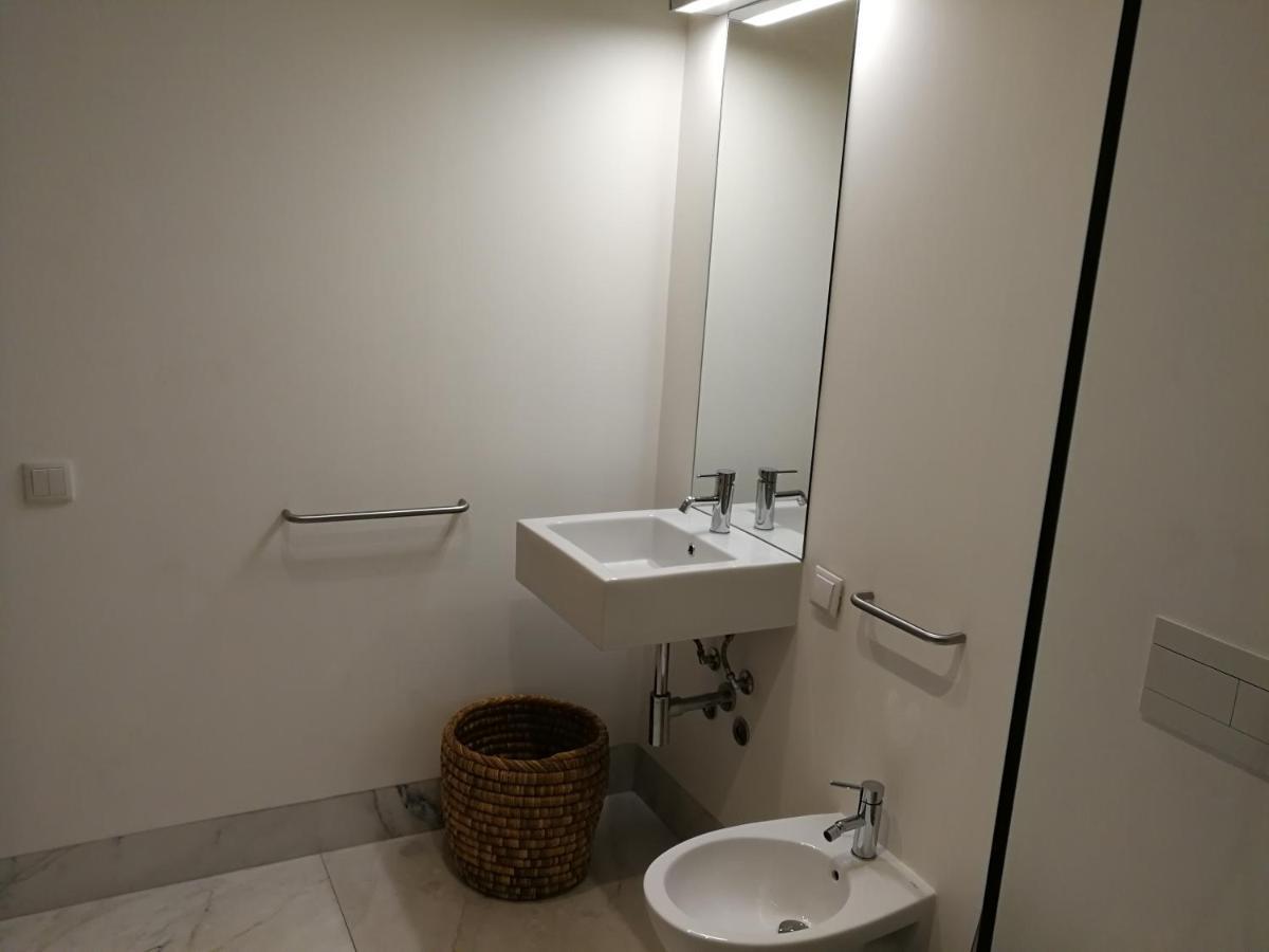Chiado Downtown Apartment Lisbon